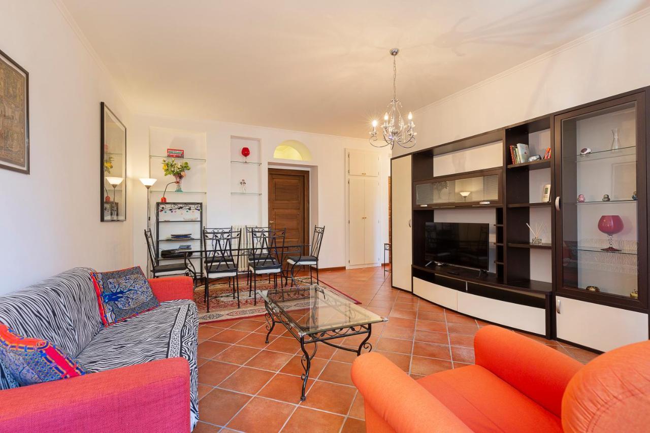 Dolfin - Nel Centro Di Stresa - By Impero House Apartment Exterior photo